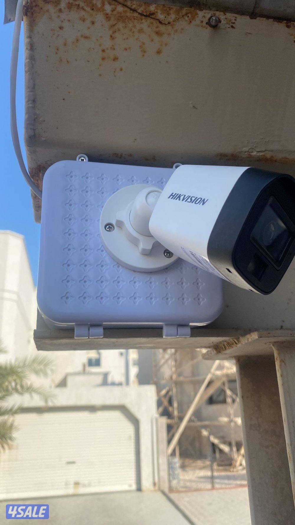 فني هندي كاميرات مراقبة5