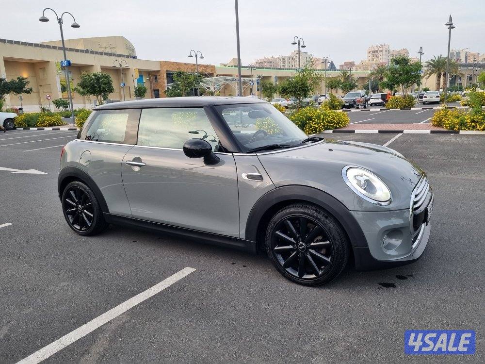 ميني كوبر موديل  2017 وكالة الغانم عداد 393