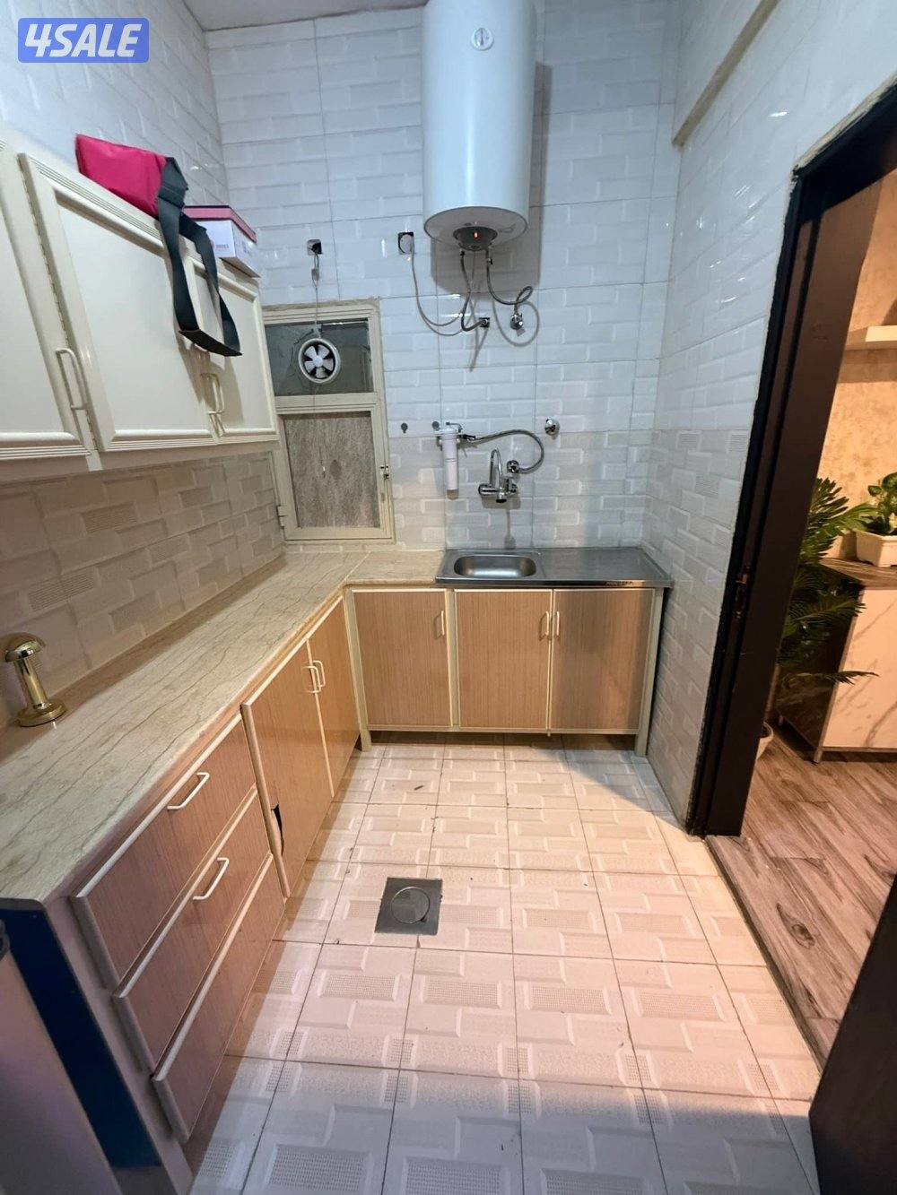 شقه للايجار خلو غرفة وصالة ومطبخ وحمام تشطيب سوبر لوكس7