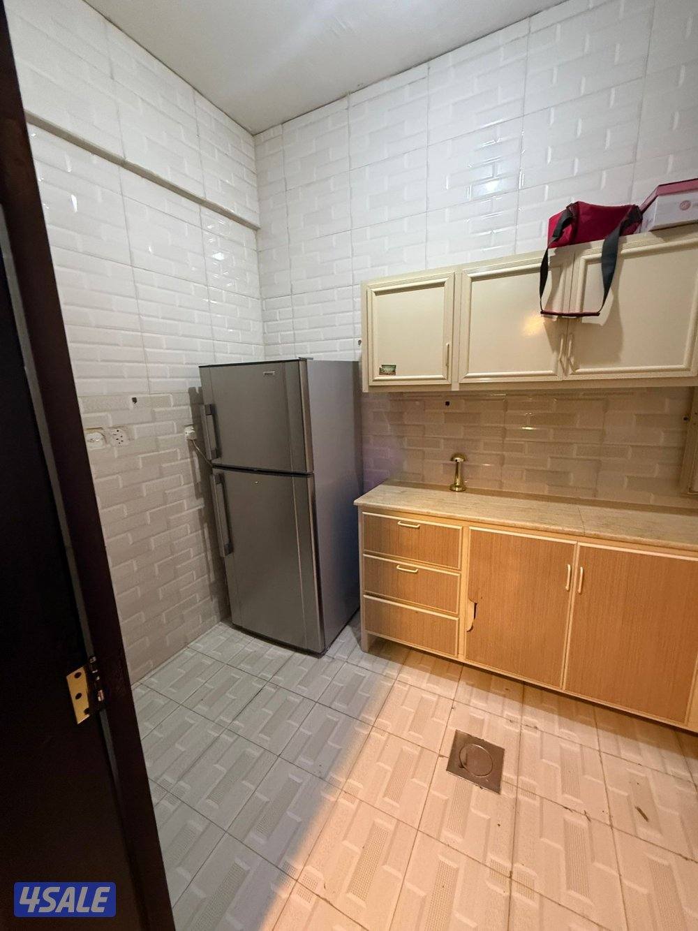 شقه للايجار خلو غرفة وصالة ومطبخ وحمام تشطيب سوبر لوكس9