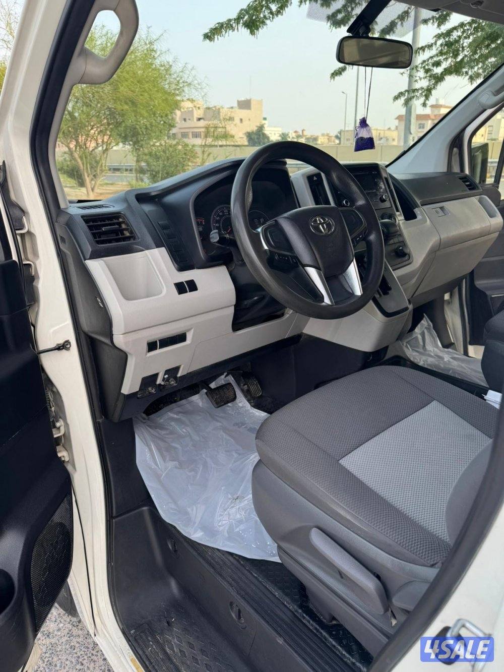 للبيع باص تايوتا هايس ٢٠١٩ تماتيك4