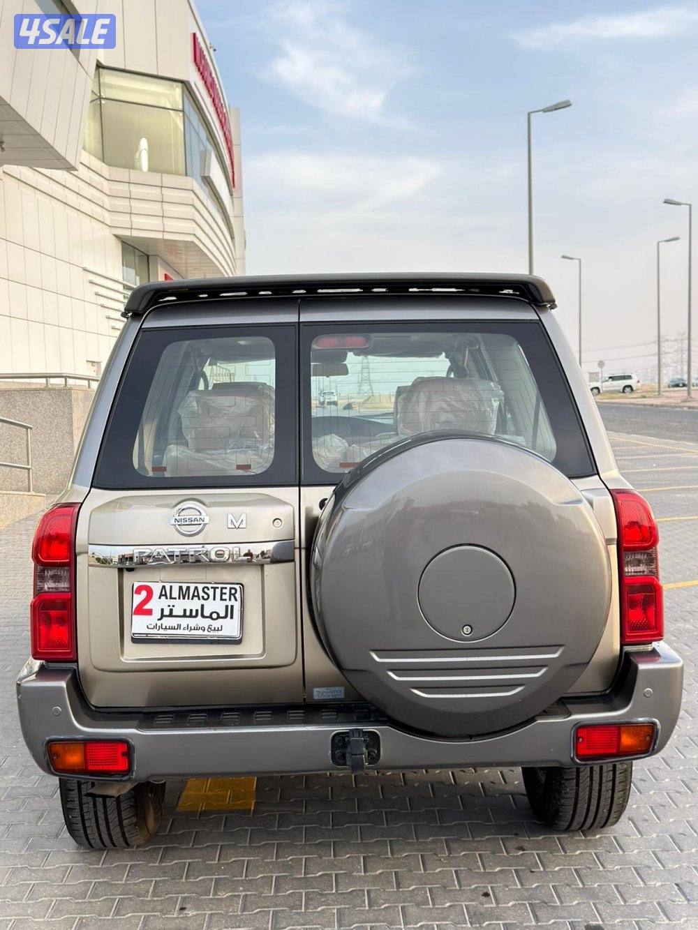 للبيع سوبر سفاري 2019  صبغ الوكاله2