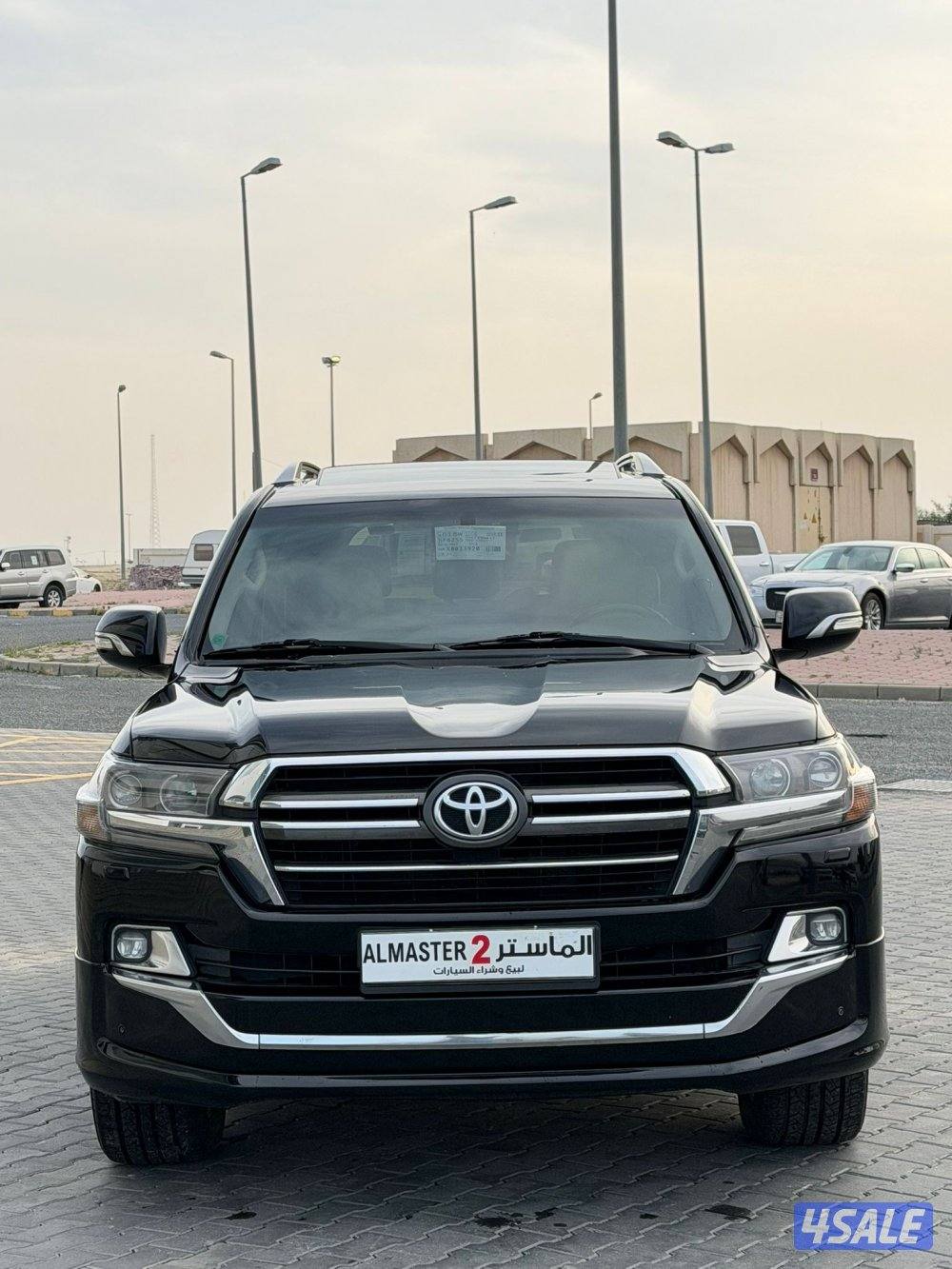 لاند كروزر GXR جراند تورنق. موديل 20204
