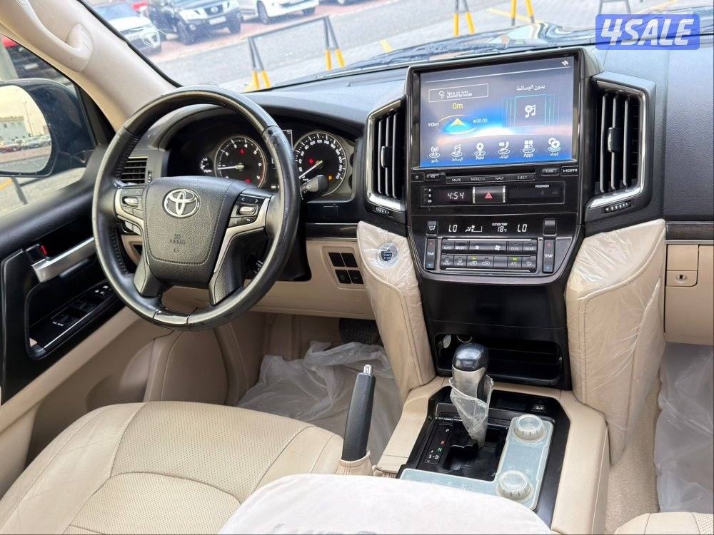 لاند كروزر GXR جراند تورنق. موديل 202010