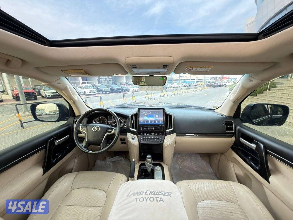 لاند كروزر GXR جراند تورنق. موديل 202012