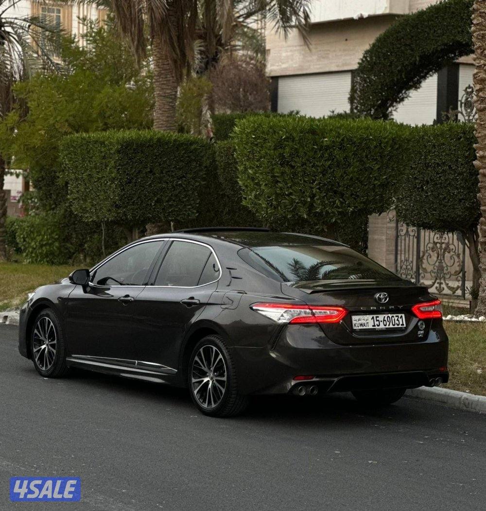 للبيع كامري سبورت v6 موديل 20183