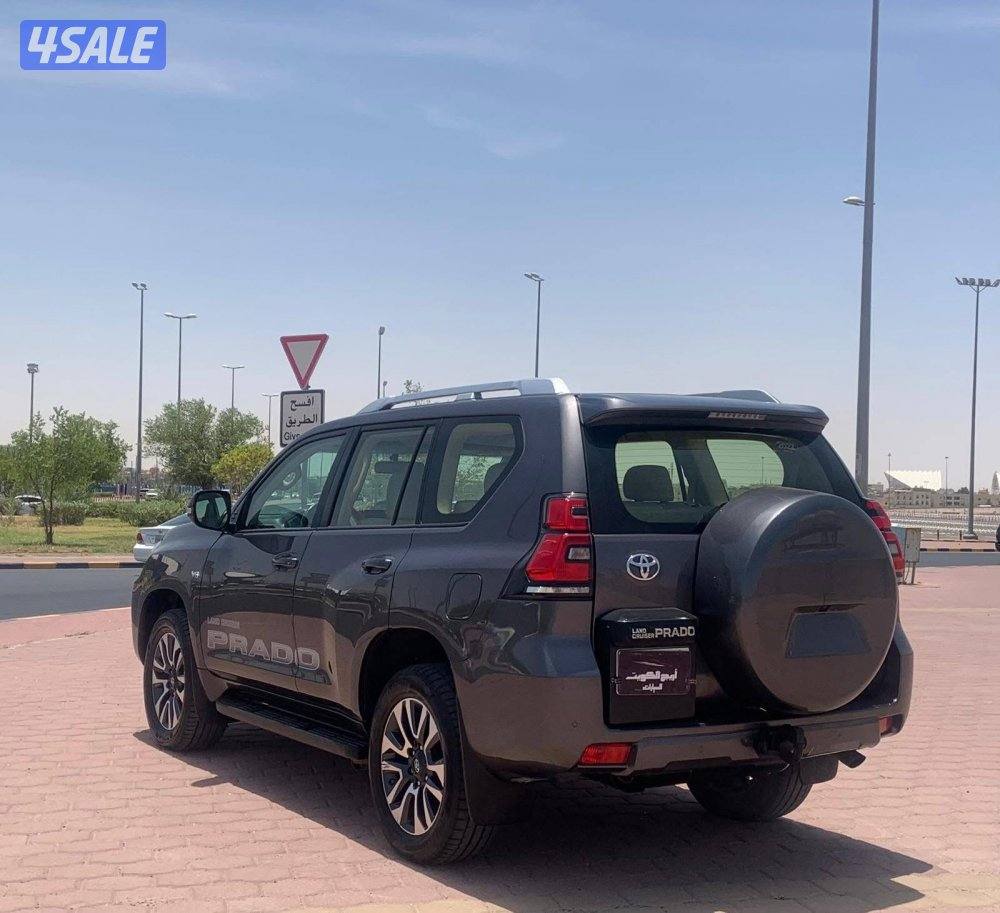 للبيع برادوTXL 2022صبغ الوكاله2