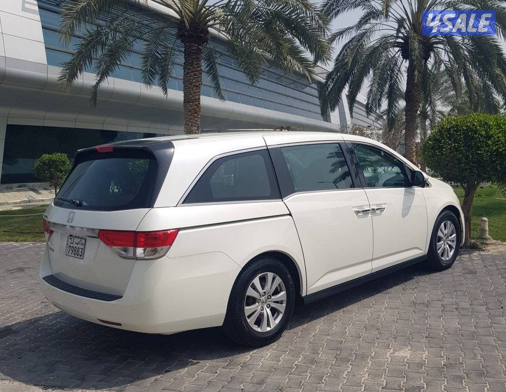 للبيع هوندا اوديسي موديل 2015 عداد 1642