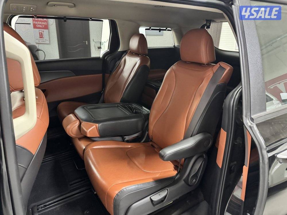 للبيع كرنفال موديل 20222