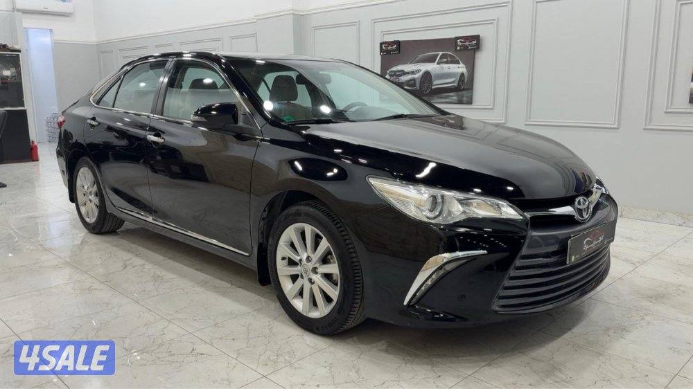 للبيع  كامري. 2017  عداد ٦٢الف0