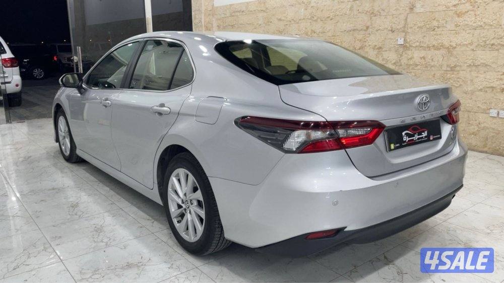 للبيع كامري  ٢٠٢٢ عداد ٩١3