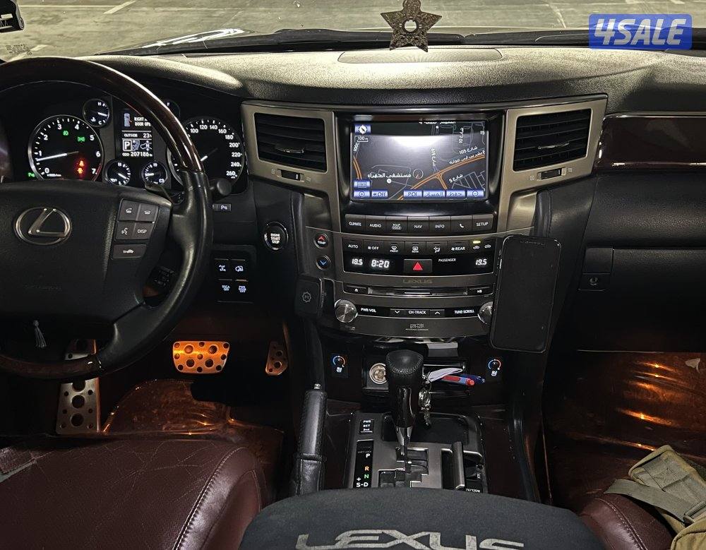 لكزس ٢٠١٤ الدرجه الاولئ سبورت0