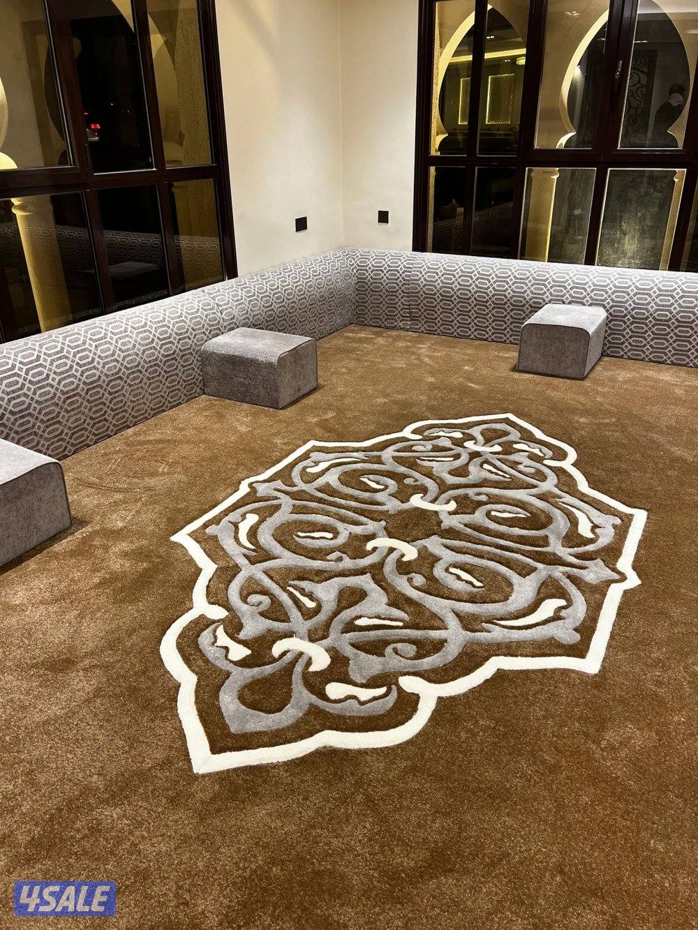 تفصلي مساند نقشات على طلب بأجمل الأسعار بيع جميع أنواع الزل12