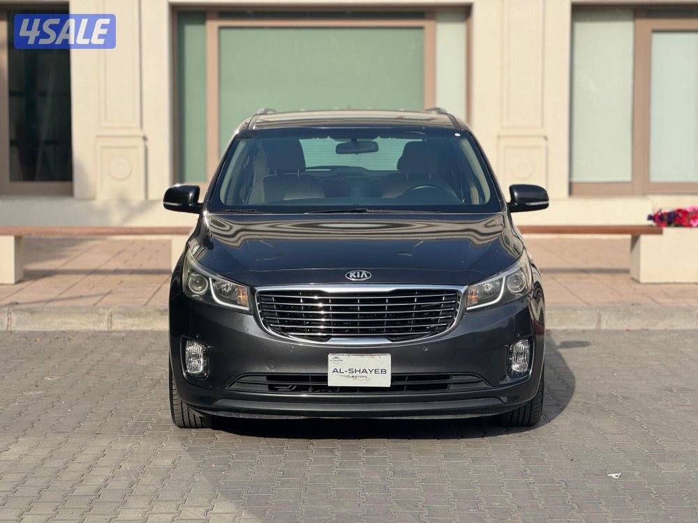 للبيع كيا كرنفال موديل 20161