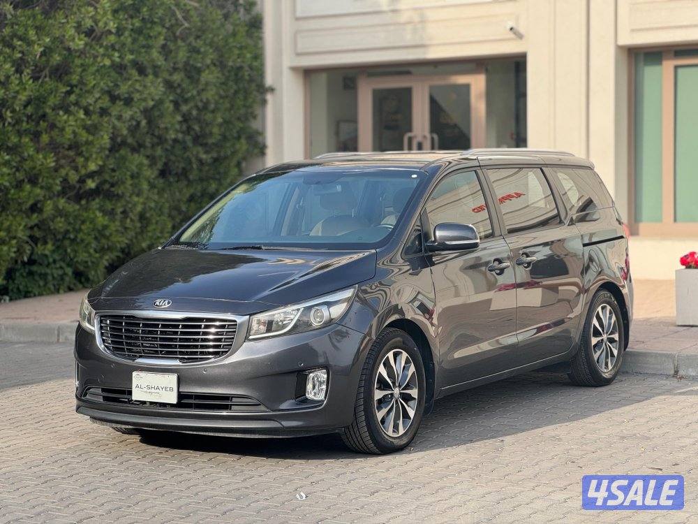 للبيع كيا كرنفال موديل 20162