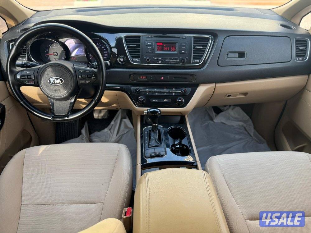 للبيع كيا كرنفال موديل 20167