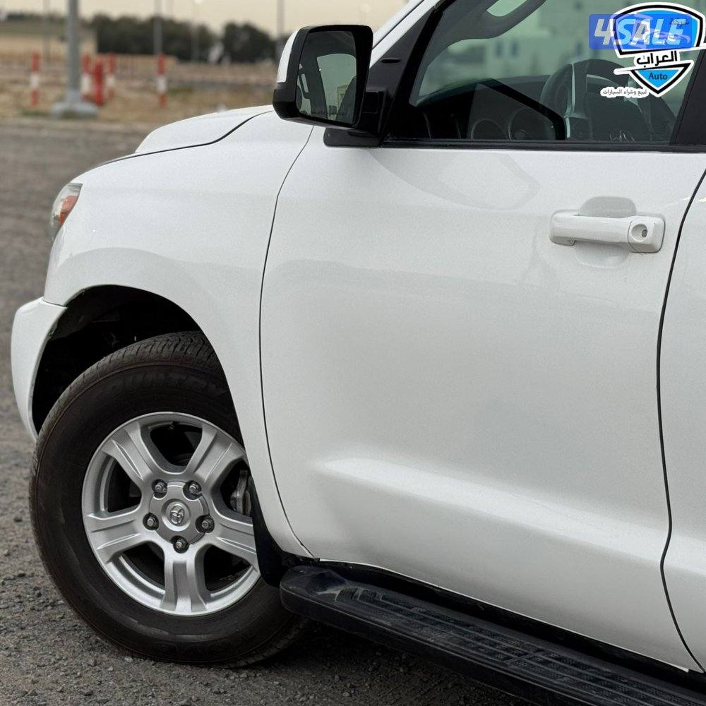 تويوتا سكويا 20164