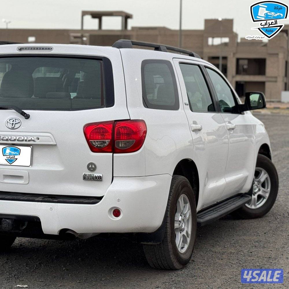 تويوتا سكويا 201611