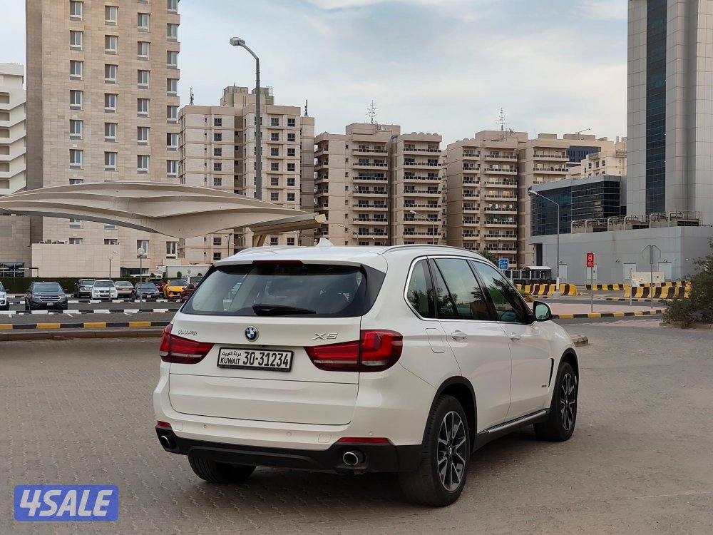 سيارة بي ام3