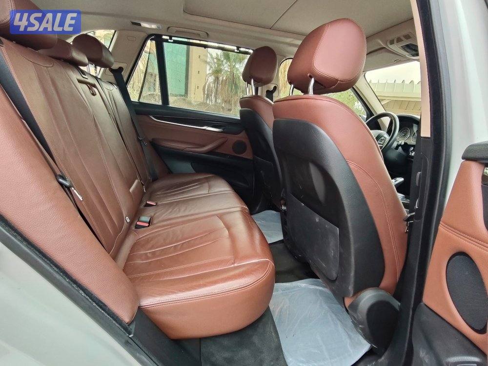 سيارة بي ام4