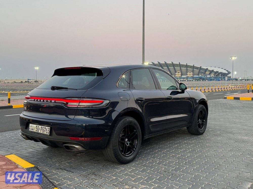 بورش ماكان موديل 2019 داخليه احمر5