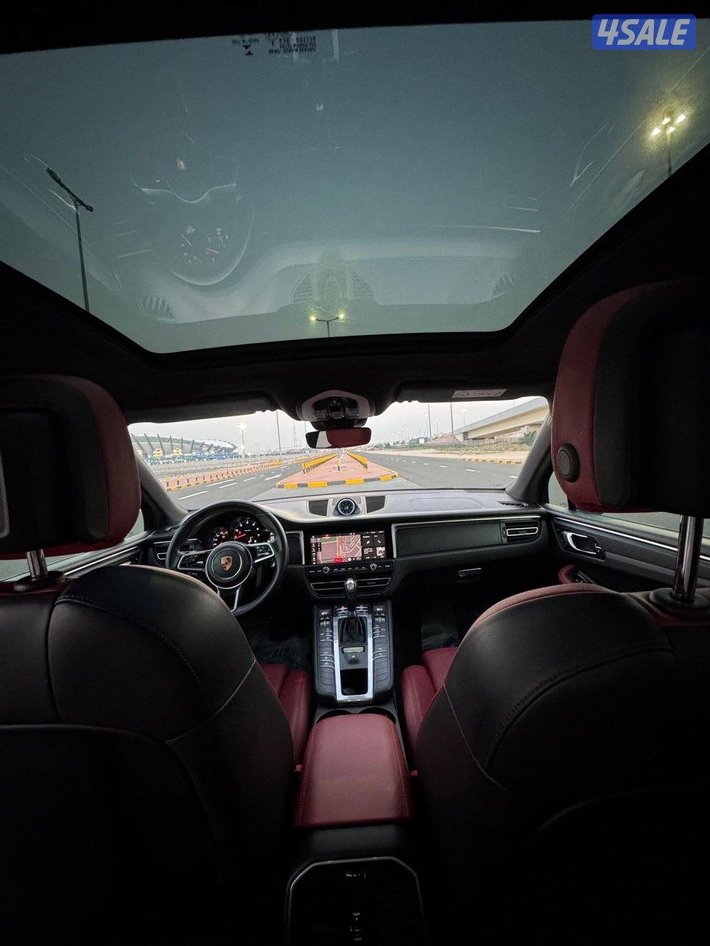 بورش ماكان موديل 2019 داخليه احمر8