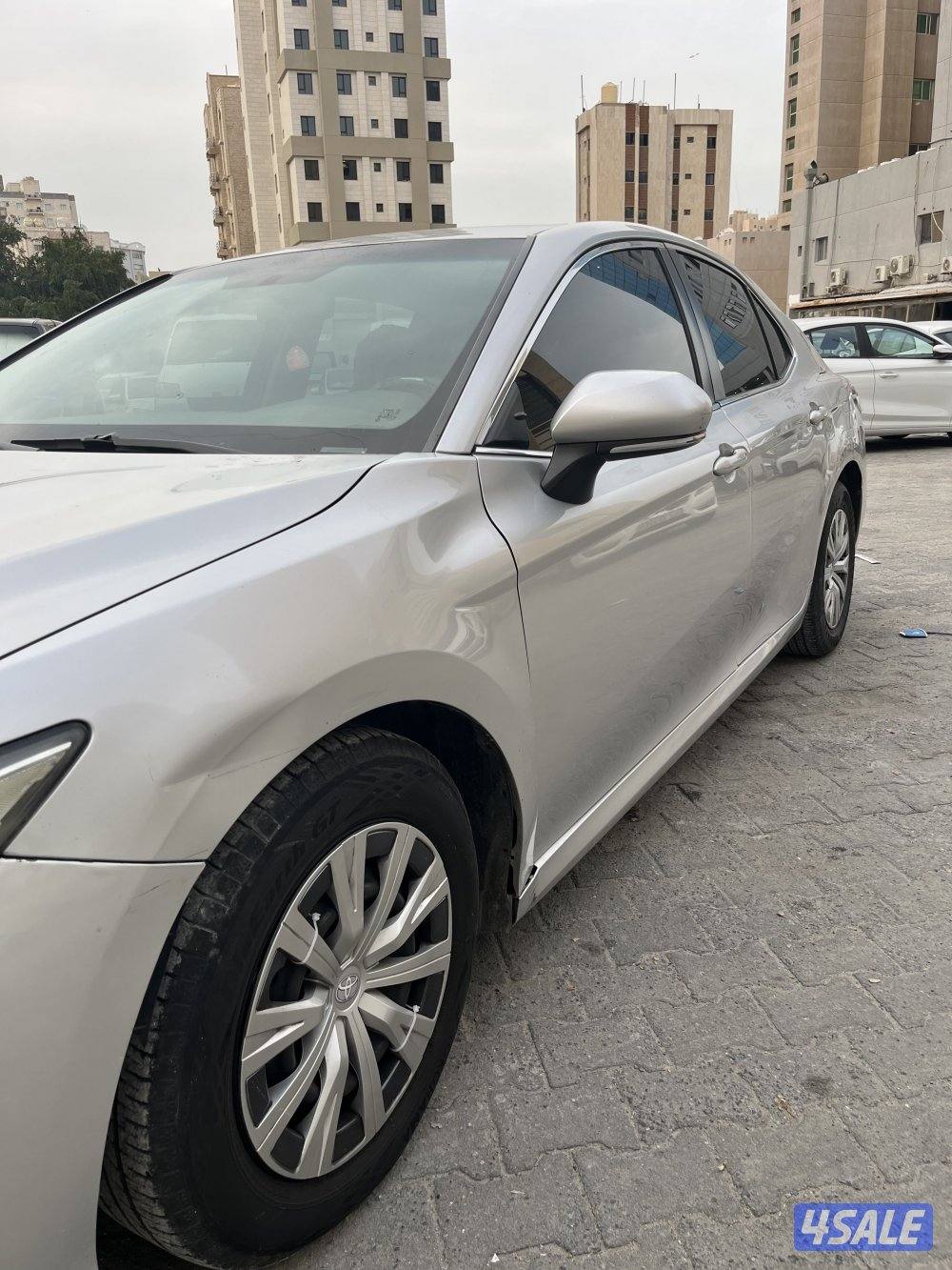 تويوتا كامري بحاله جيده جداً1