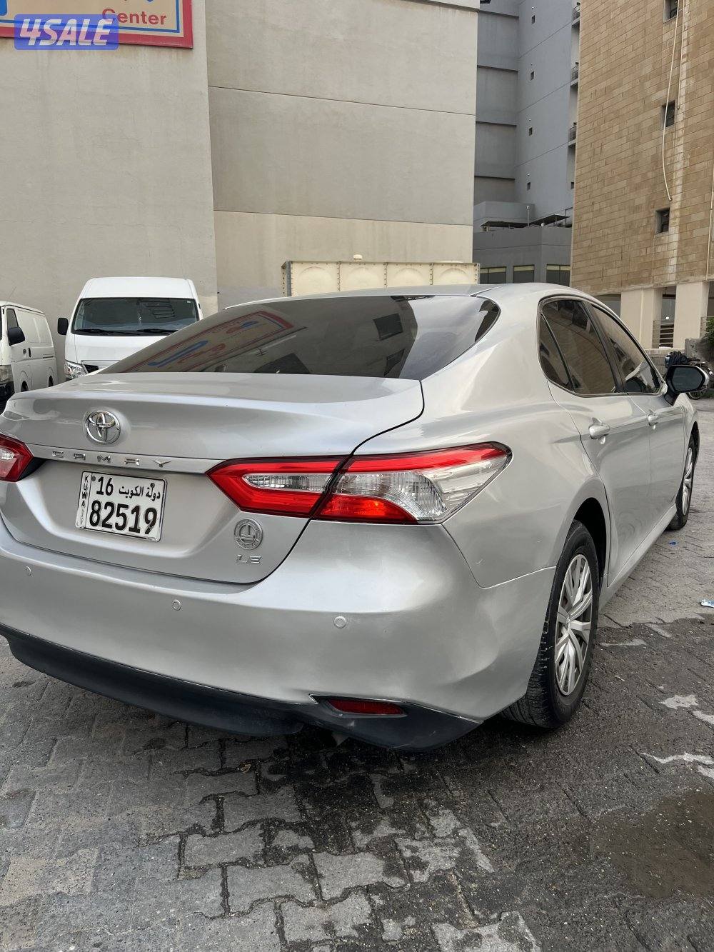 تويوتا كامري بحاله جيده جداً3