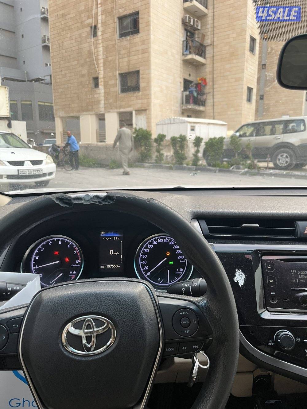 تويوتا كامري بحاله جيده جداً11