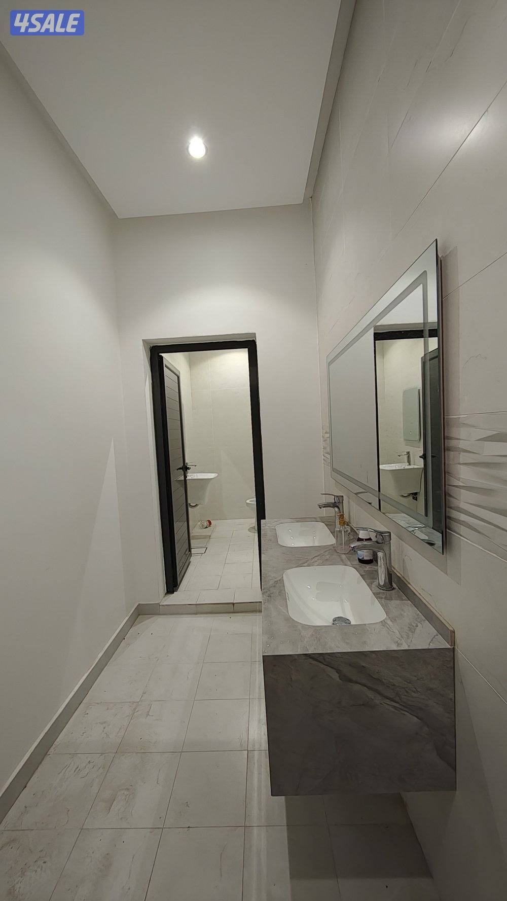 للإيجار دور أرضي بالمطلاع وجميع منافعه8