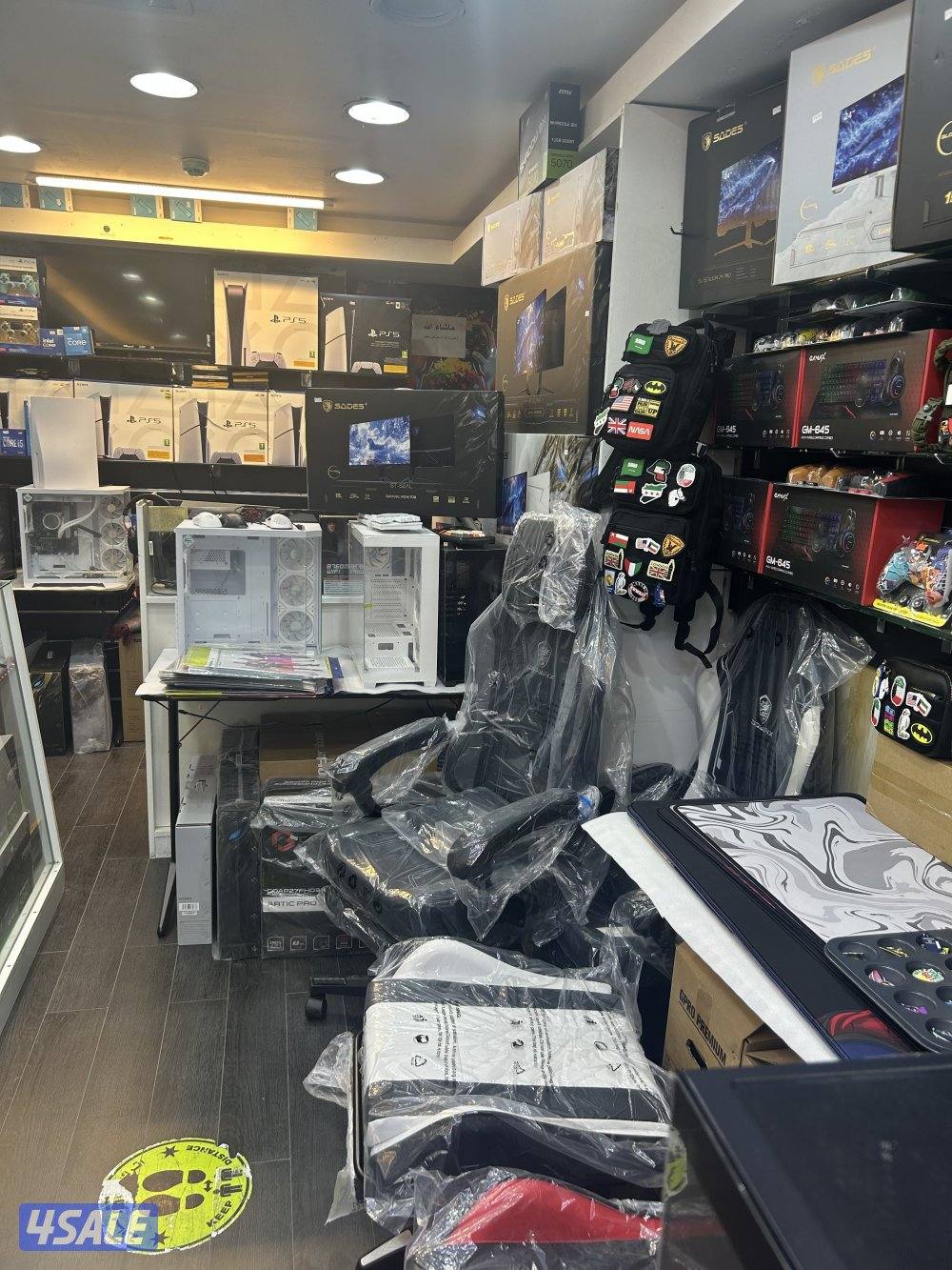 محل سوني متوفر جميع العاب وشاشات ويدات وسماعات3