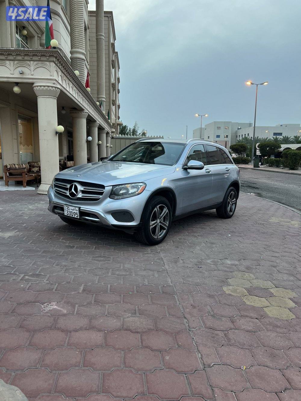 2017 GLC 3000