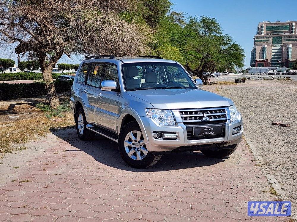 ميتسوبيشي باجيرو ماكينة 6 سلندر3500 ccموديل 2020 عداد 313ألف شرط الفحص0