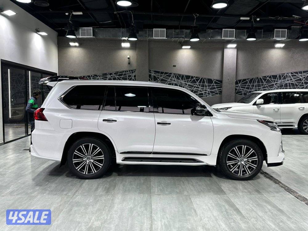 للبيع لكزز اس سبورت 2018 بحالة الوكاله4