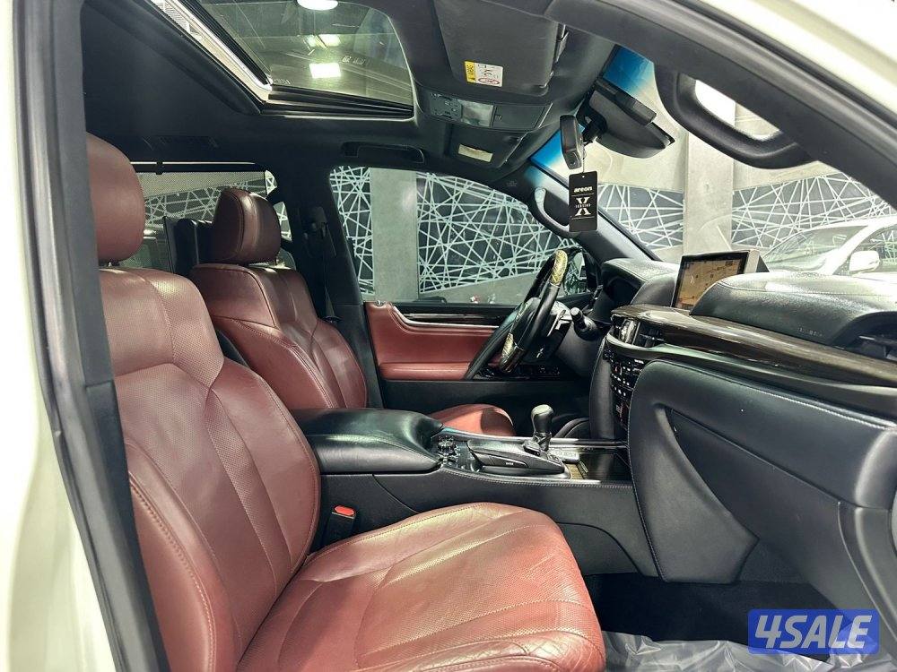 للبيع لكزز اس سبورت 2018 بحالة الوكاله8