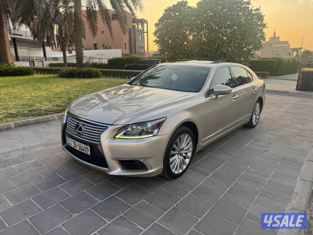 للبيع لكزس موديل 2015 وراد الوكاله LS460L صبغ وكالة ماعد قطعتين0