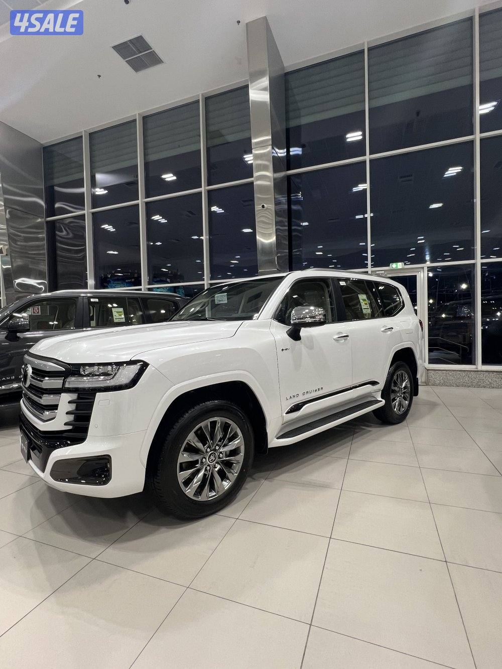 لاندكروزر أصفار VXR هايبرد 20260