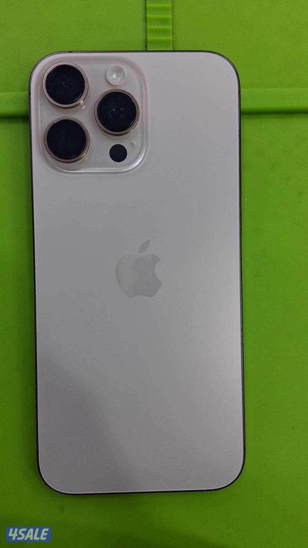 Iphone 16 pro max 256 GB desert color 96 battery life0