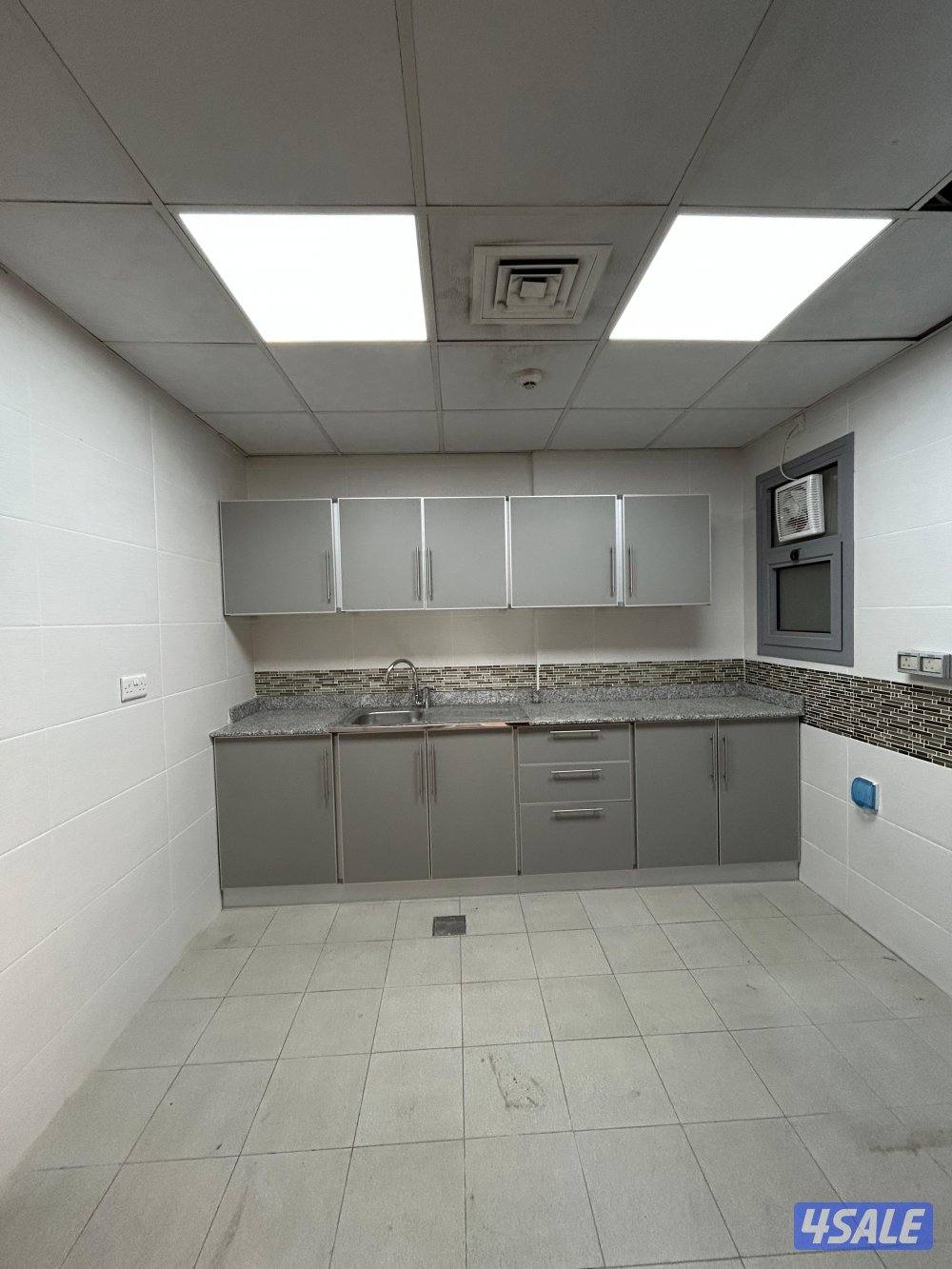 شقة للإيجار فى مدينة شرق موقع مميز جدا بقلب العاصمة2