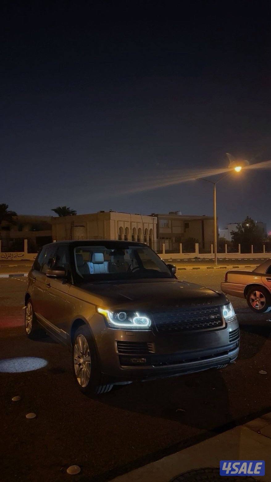 سلام عليكم  للبيع او للبدل رنج روفر سلندر 8 HSE موديل 2016 للون برونري1
