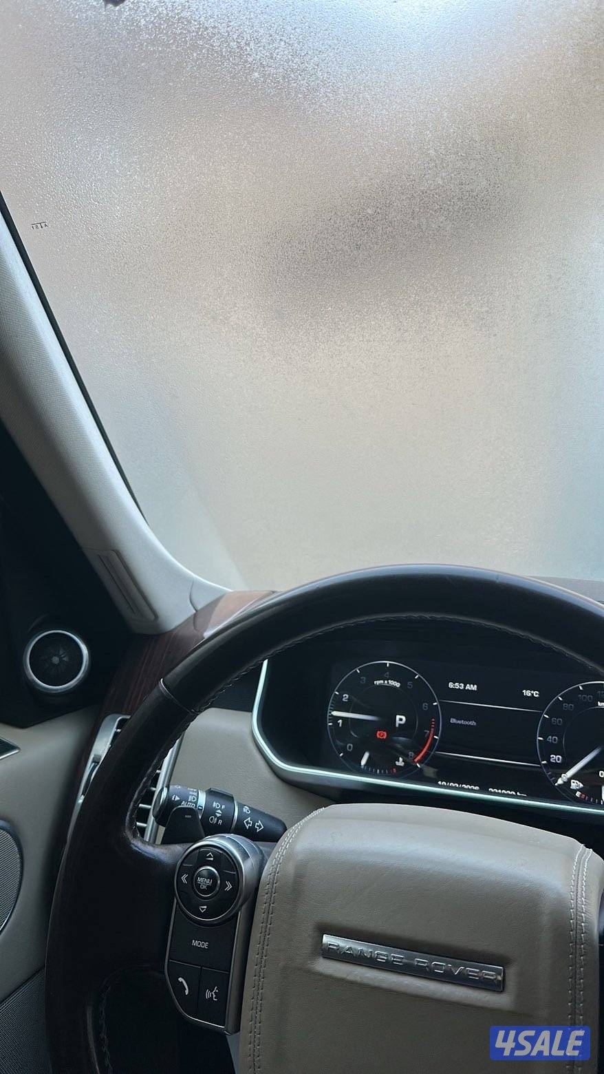 سلام عليكم  للبيع او للبدل رنج روفر سلندر 8 HSE موديل 2016 للون برونري3
