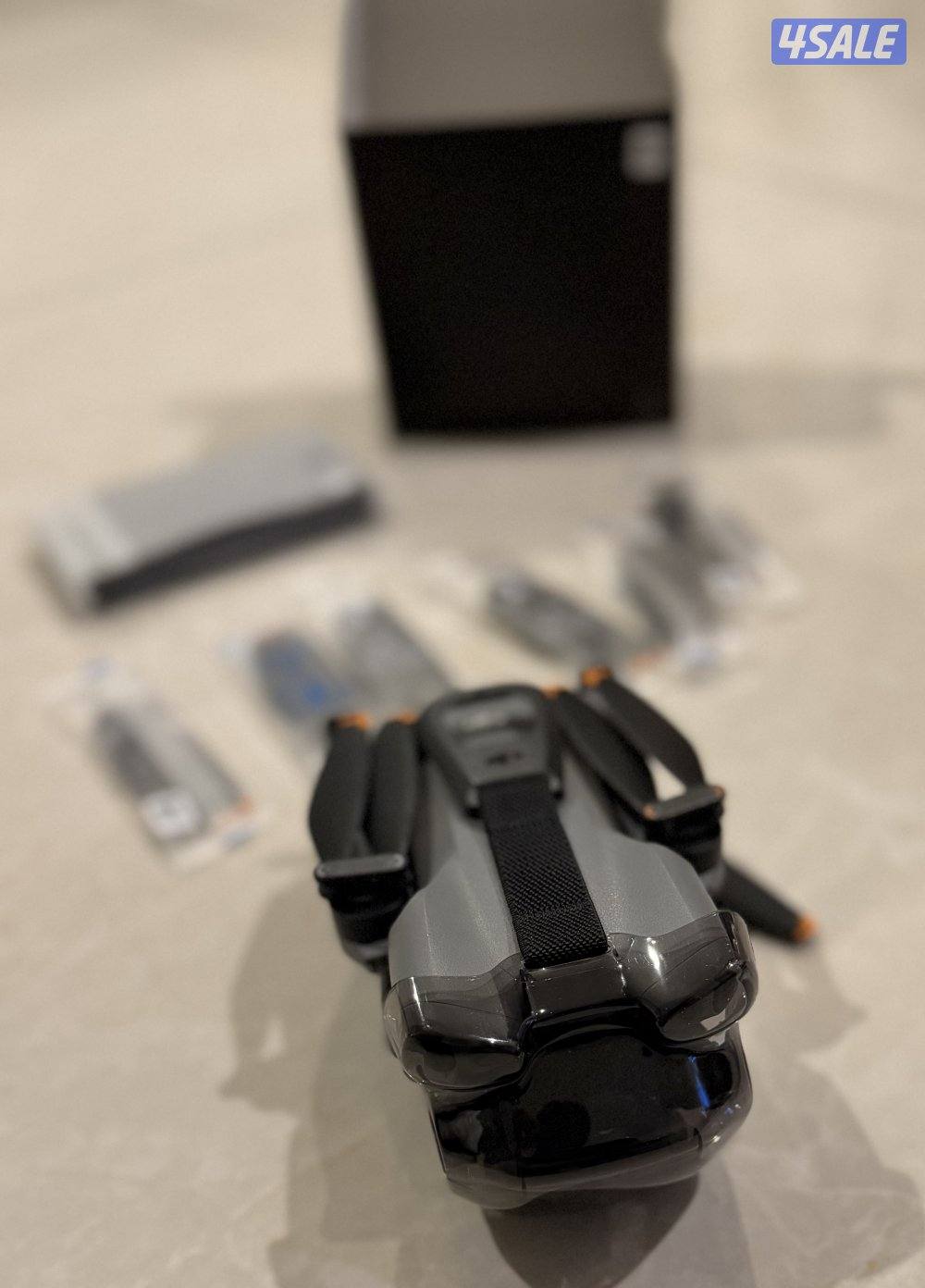 DJI Mini 5 Pro Combo (like new with box) استعمال خفيف السعر نهائي2