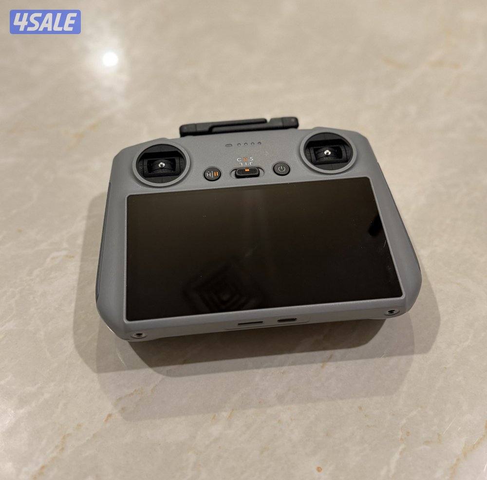 DJI Mini 5 Pro Combo (like new with box) استعمال خفيف السعر نهائي4
