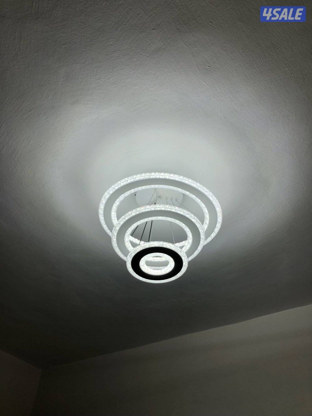 للبيع ثريات عدد ١٣1