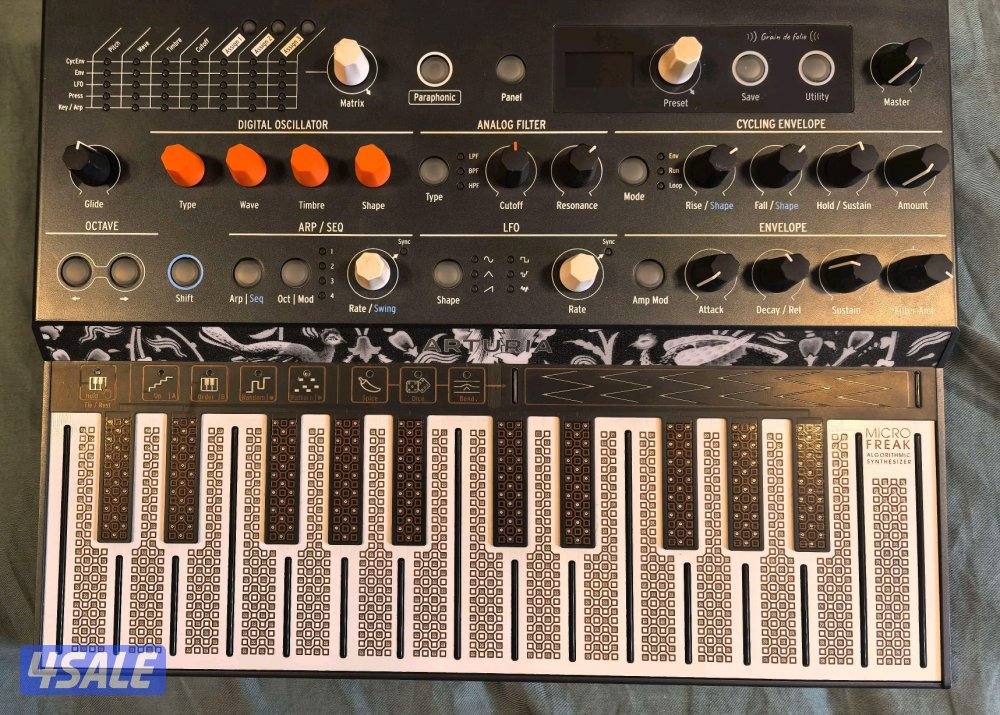 piano synth drum machine0