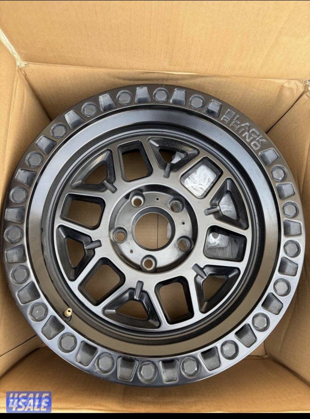 🛑للبيع رنقات بلاك راينو شرط اصلي رنقات فقط مو التواير🛑1