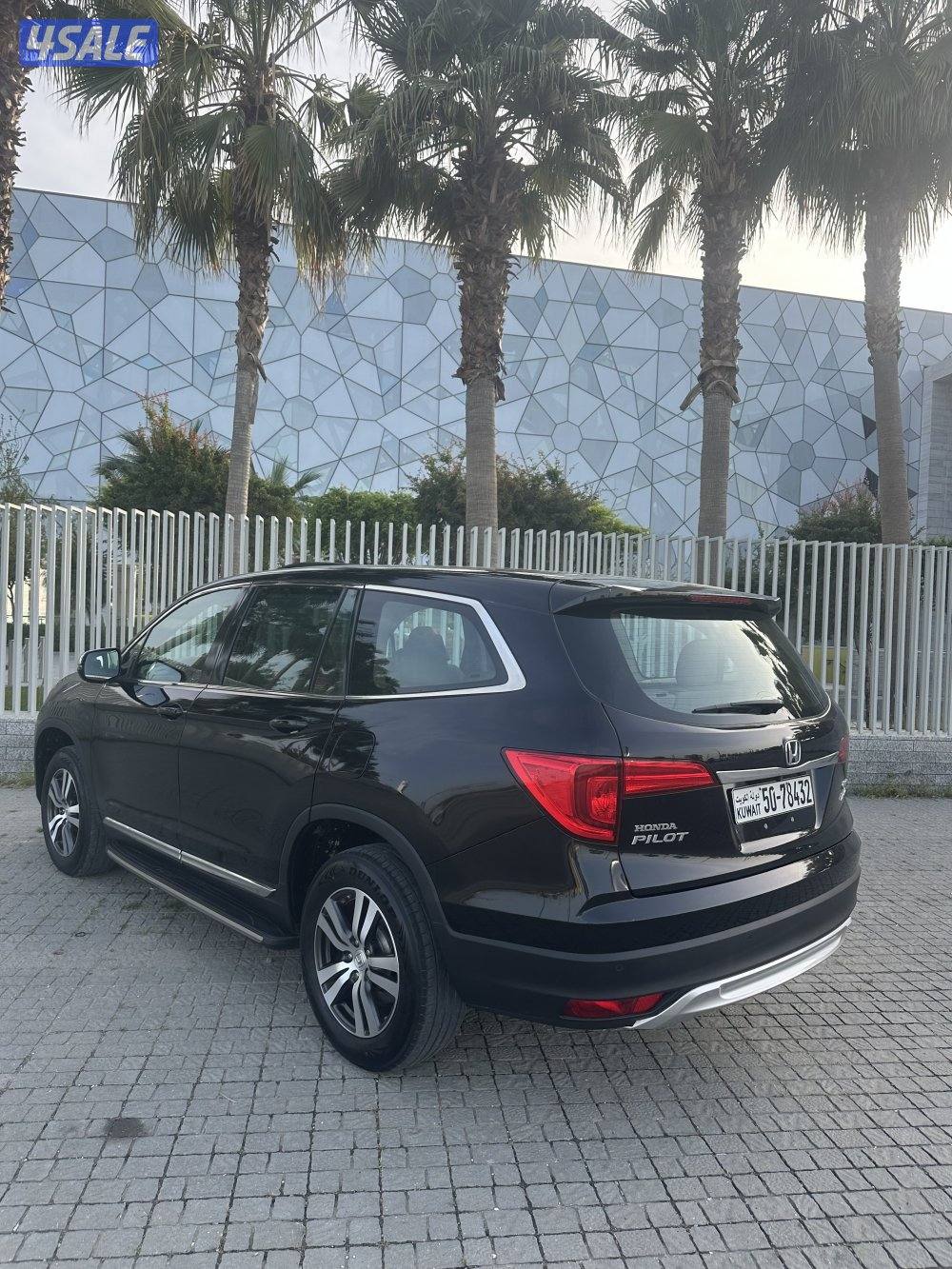 هوندا بايلوت 2018 فتحة .. شاشة كاميرات جلد5