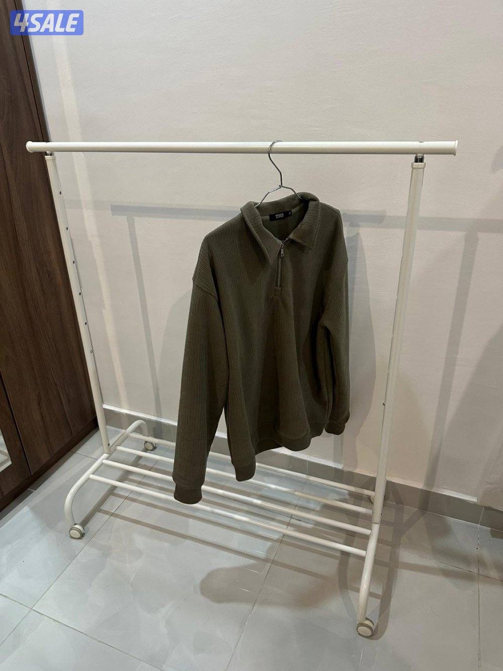 Clothes Rack1