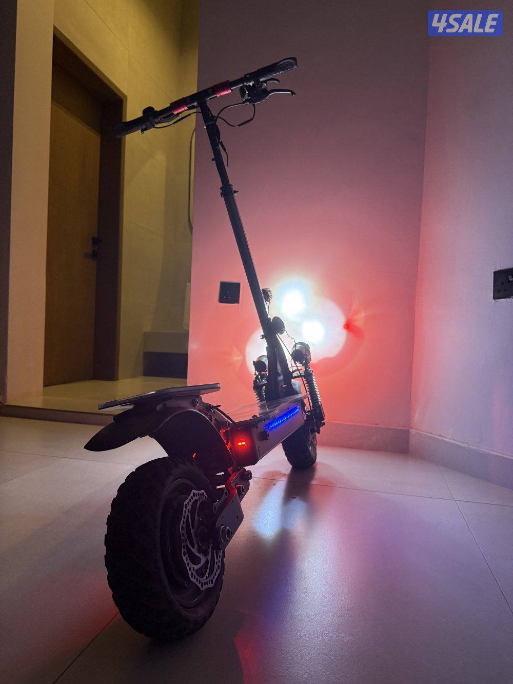 سكوتر كهربا ٧٢ فولت اثنين دينمو 3600w0