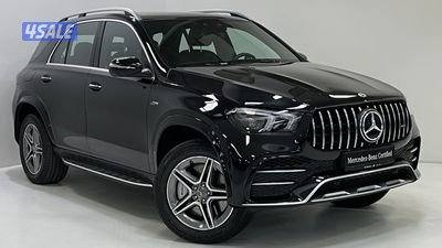 Mercedes-Benz GLE SUV0